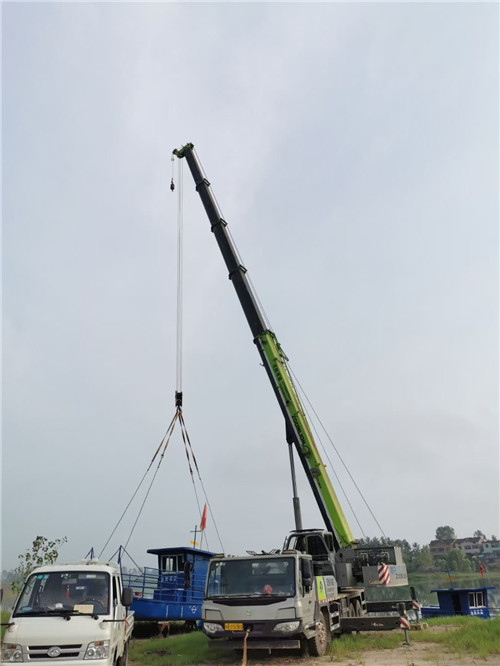 嘉黎县桥梁建设吊装案例